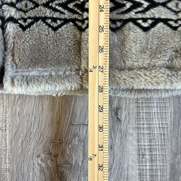 Andrea Faye Womens XL Fleece Vest Cozy Cabincore Wildlife Outdoors Camp Hike - Picture 5 of 10